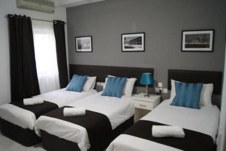 Buccaneers Boutique Guest House - 12