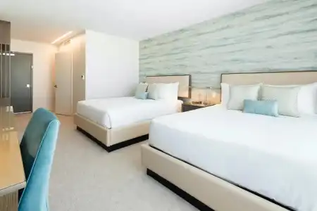 Iberostar Waves Miami Beach - 19