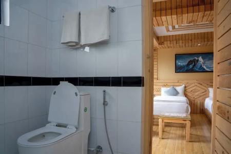 Trekkers Inn - 53