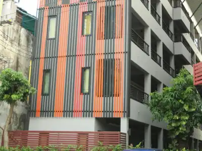 W hostel - 0