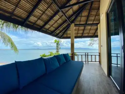 Absolute Beachfront Resort - 6