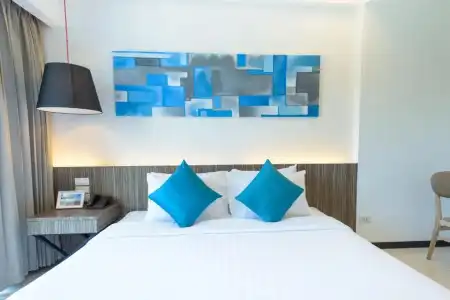 J Residence - 57
