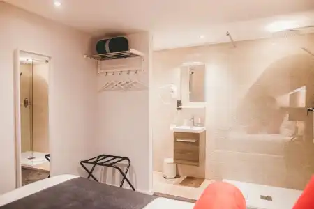 Hôtel Hors Château - 53