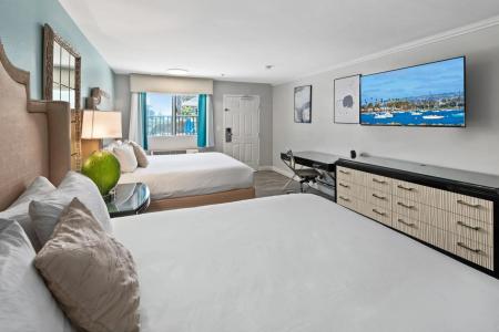 Costa Art Laguna Beach - 3