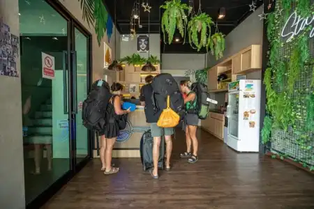 Patong Poshtel - Adults Only - Hostel - 24