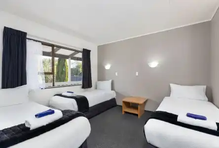 Kings Gate Motel - 24