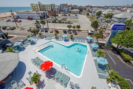 Commander & Suites - 86