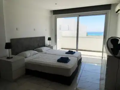 Nissi Avenue Suites - 45