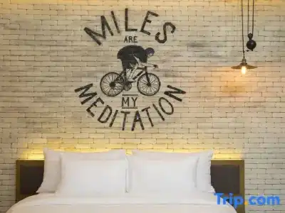 Wheeler Bed & Bike - 88