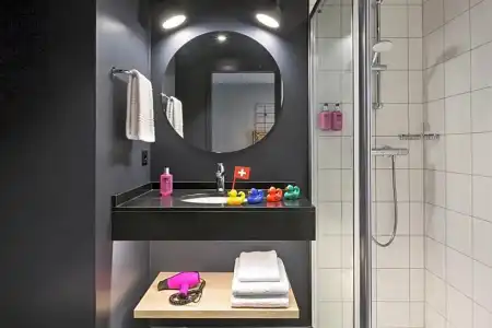 Moxy Lausanne City - 33
