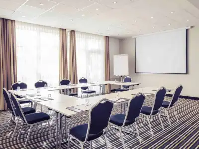 Mercure Hannover Oldenburger Allee - 12