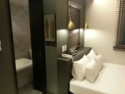 HI Design - 24