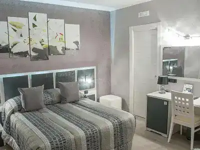 Albis Rooms Guest House - 37