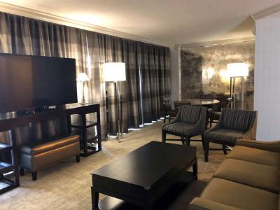 Hilton Houston Post Oak by the Galleria - 26
