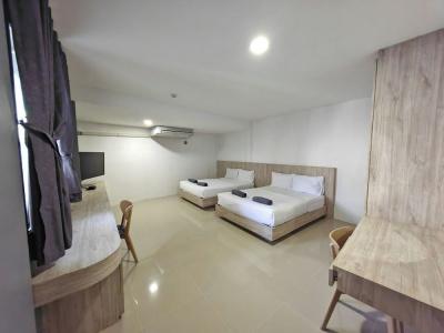 All Days Hostel - 33