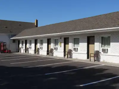 Falcon Inn - 11