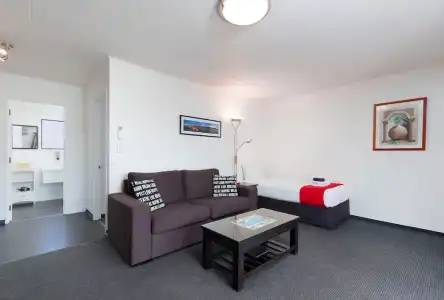 Kings Gate Motel - 14