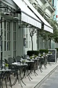 Charlotte Street, Firmdales - 16