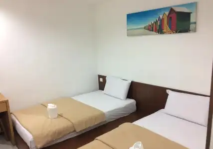Api-Api Guest House - 5
