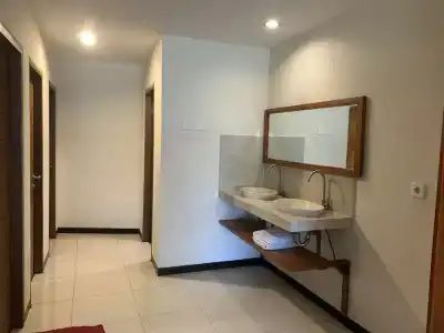 Kuta Suci Guest House - 20