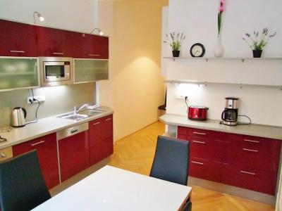Charles Bridge Premium Apartments - 18