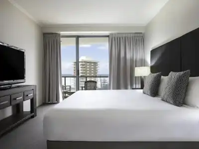Sun City - Q Stay - 65