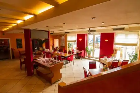 Tuniberg Restaurant - 1