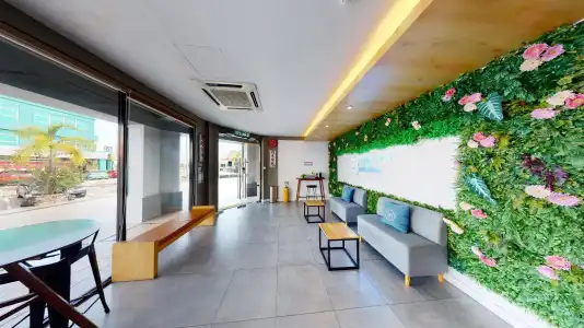 JW Boutique - 27