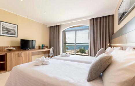 DoubleTree by Hilton Malta - 2