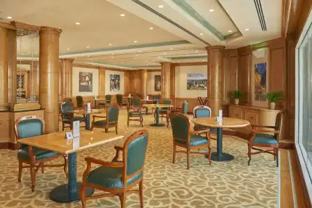 Crowne Plaza - 36