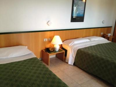 la Corte - 28