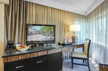 Omni Charlottesville - 41