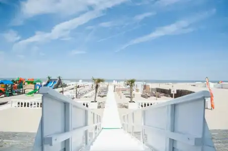 Beach Helios by CW Collection - 7