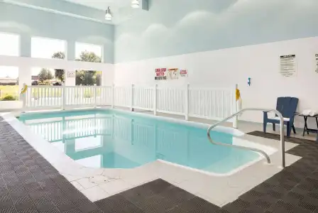 Days Inn Leamington - 10
