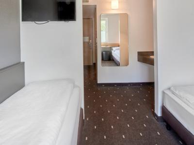 B&B Offenbach-Süd - 47