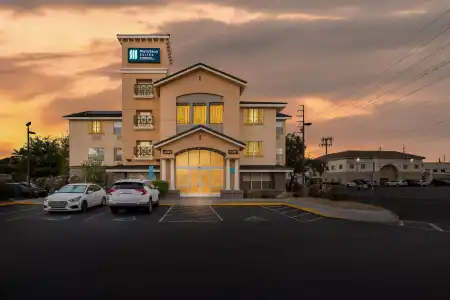 MainStay Suites Las Vegas Flamingo - 21