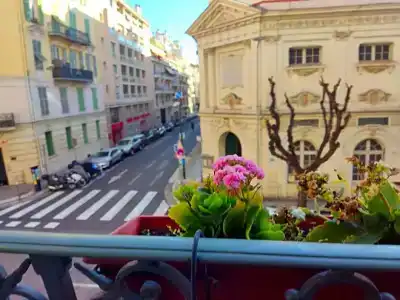 Hôtel Parisien - 88