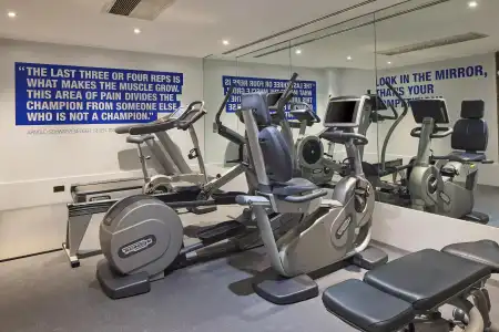 Radisson Blu, London Leicester Square - 16