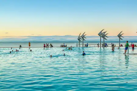 Cairns Aquarius - 16