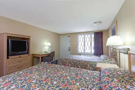 Knights Inn Norcross GA - 5