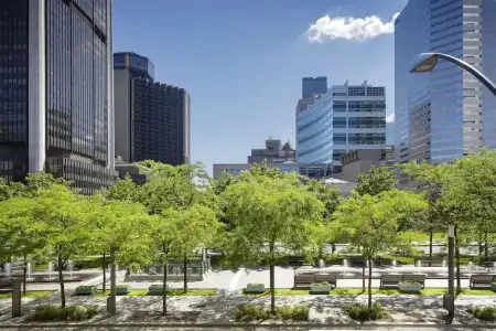 W Montreal - 95