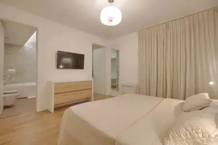 The Rooms - 303