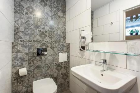 Old Town Trio Hostel Rooms - 41