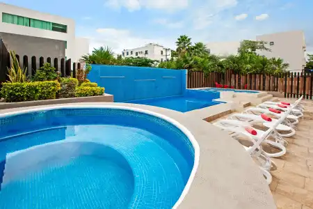 Wyndham Garden Cancun Downtown - 9
