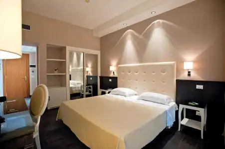 Mediterraneo & Residence - 66