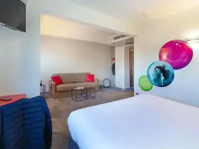 ibis Styles Cannes le Cannet - 77