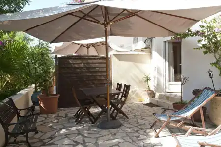 Hôtel Almanarre Plage - 12