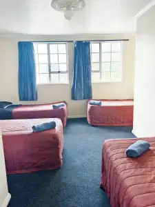 Ferry Motel - 82