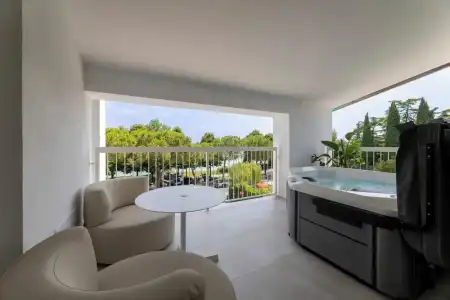 His Sirmione - Lakeview Pool - 87