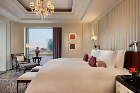 The Peninsula Shanghai - 3